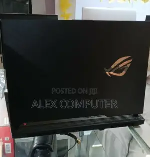 New Laptop Asus ROG Strix G15 16GB Intel Core I7 SSD 1T