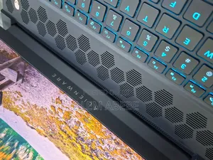 New Laptop Alienware M15 R3 16GB Intel Core I9 SSD 1T