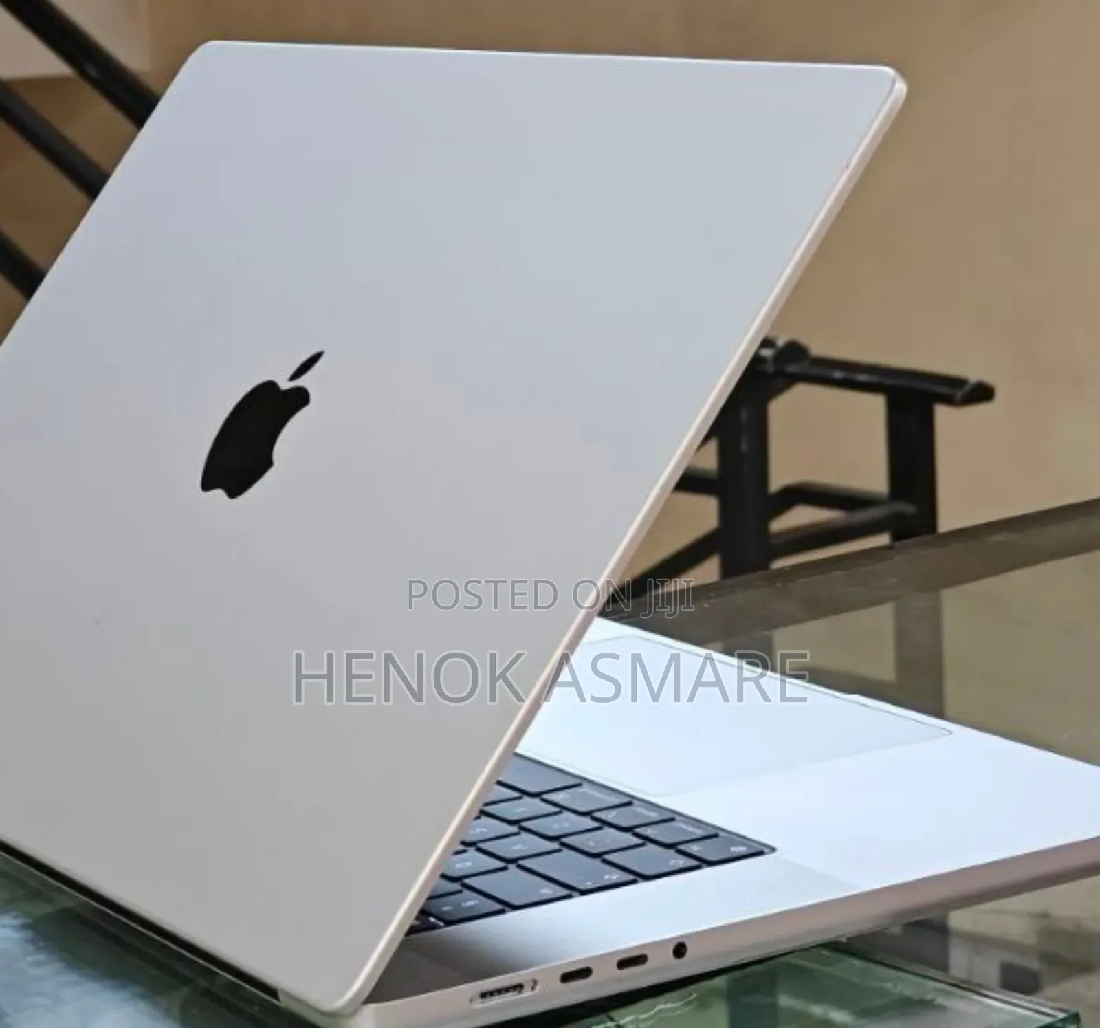 New Laptop Apple MacBook 16GB Apple M1 SSD 1T