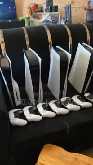 Photo - Playstation 5