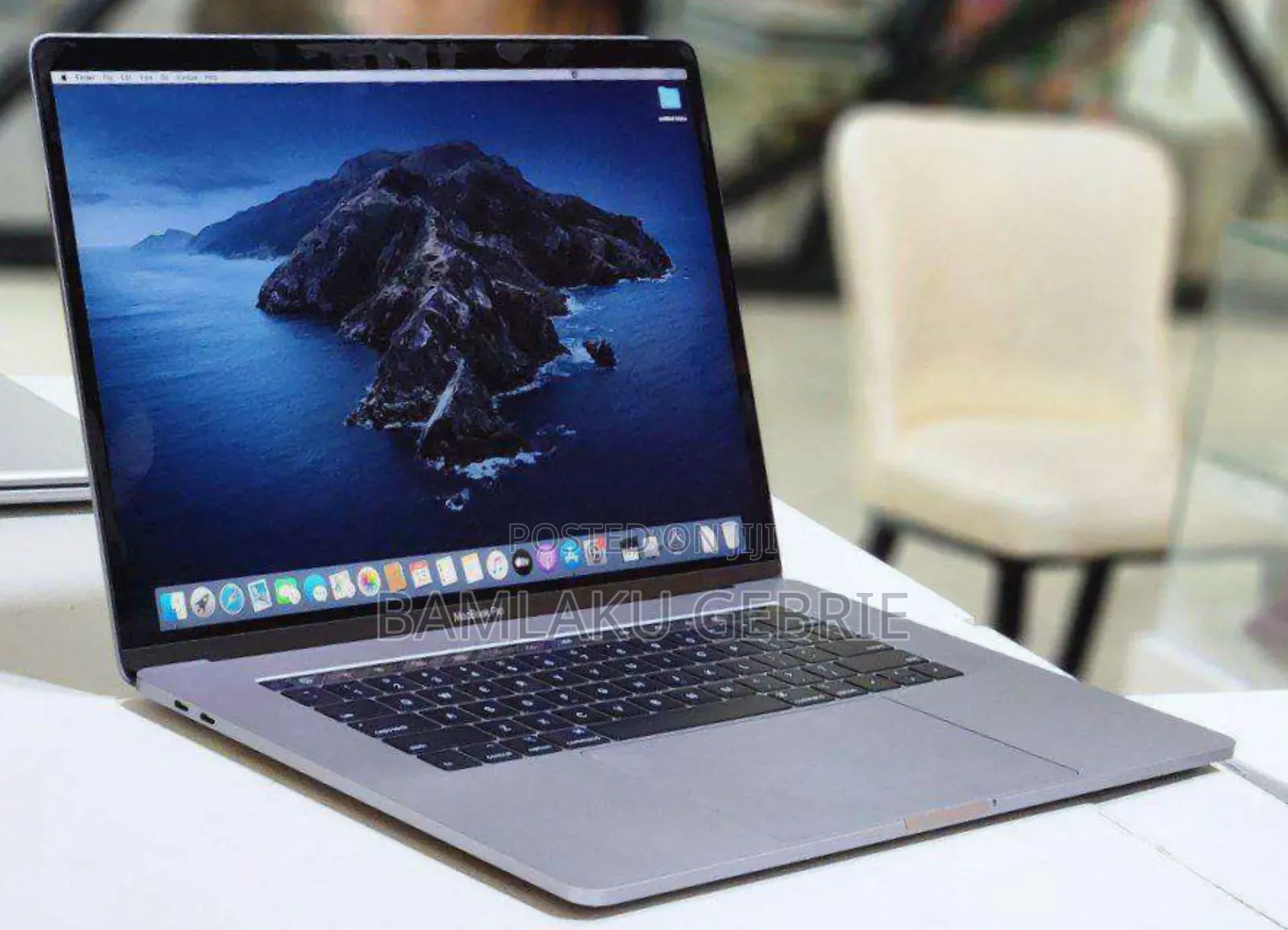 New Laptop Apple MacBook Pro 2019 16GB Intel Core I9 SSD 1T