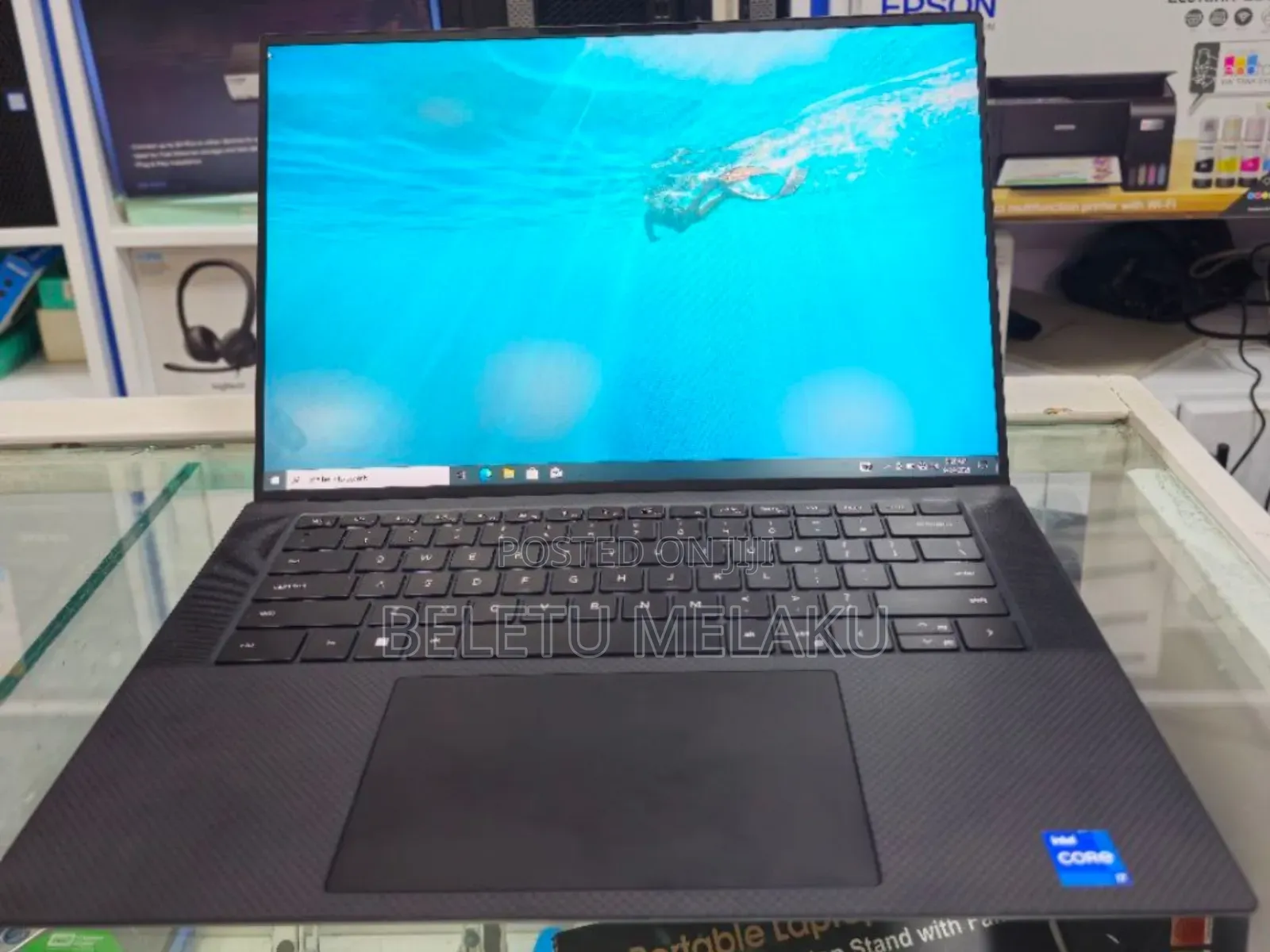 New Laptop Dell Precision 5570 32GB Intel Core I7 SSD 512GB