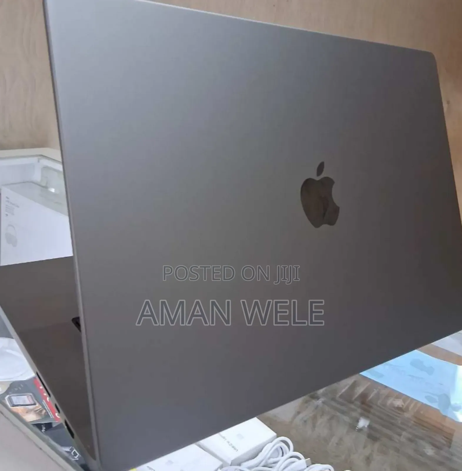 New Laptop Apple MacBook Pro M1 32GB Intel SSD 1T
