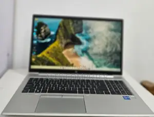 New Laptop HP EliteBook 850 G8 16GB Intel Core I7 SSD 512GB