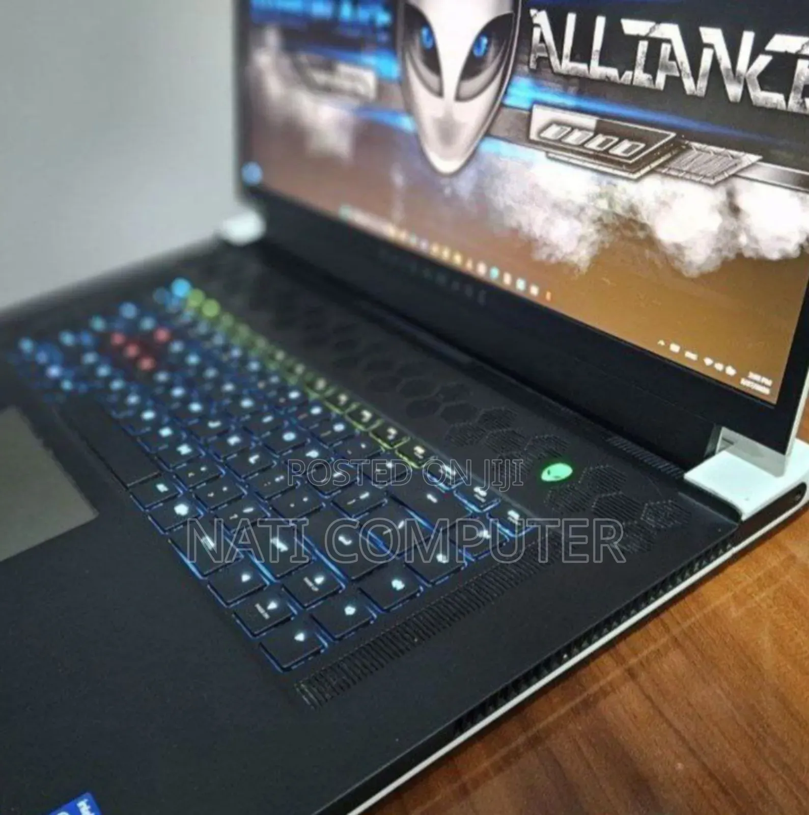 New Laptop Alienware M17x R2 16GB Intel Core I7 SSD 512GB