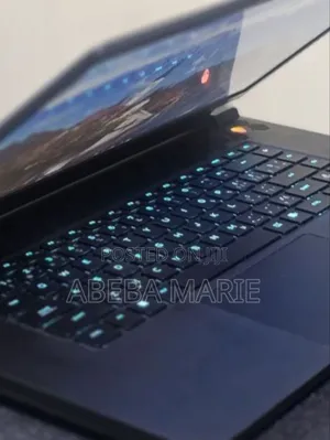 New Laptop Alienware M17x R2 16GB AMD Ryzen 7 HDD+SSD 1T