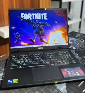 New Laptop MSI Crosshair 15 16GB Intel Core I7 SSD 1T