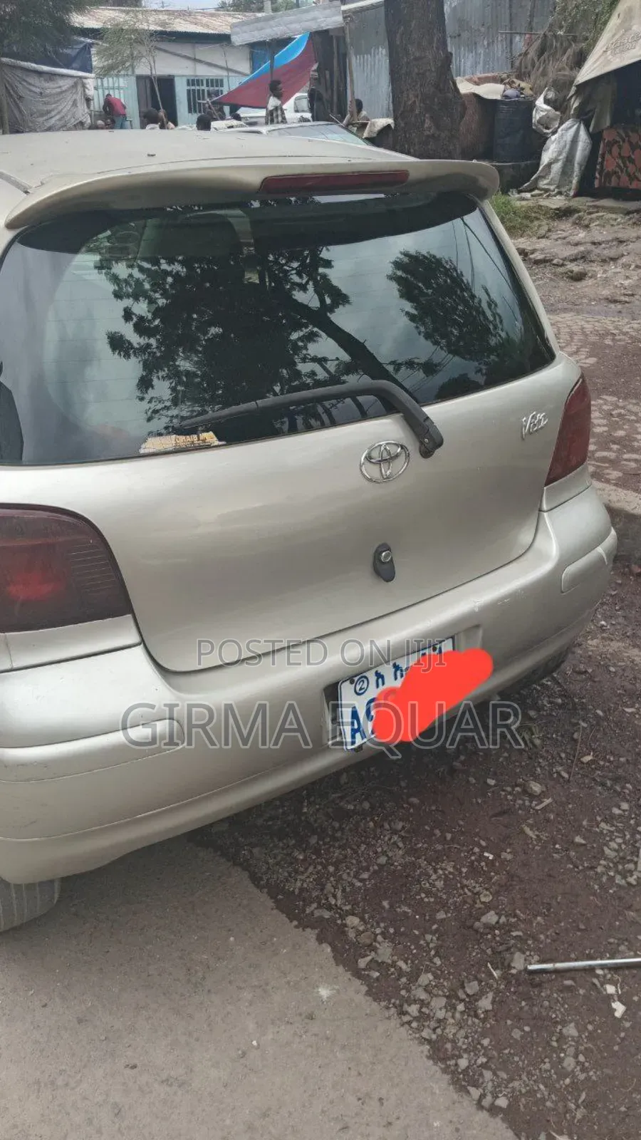 Toyota Vitz 2002 Silver
