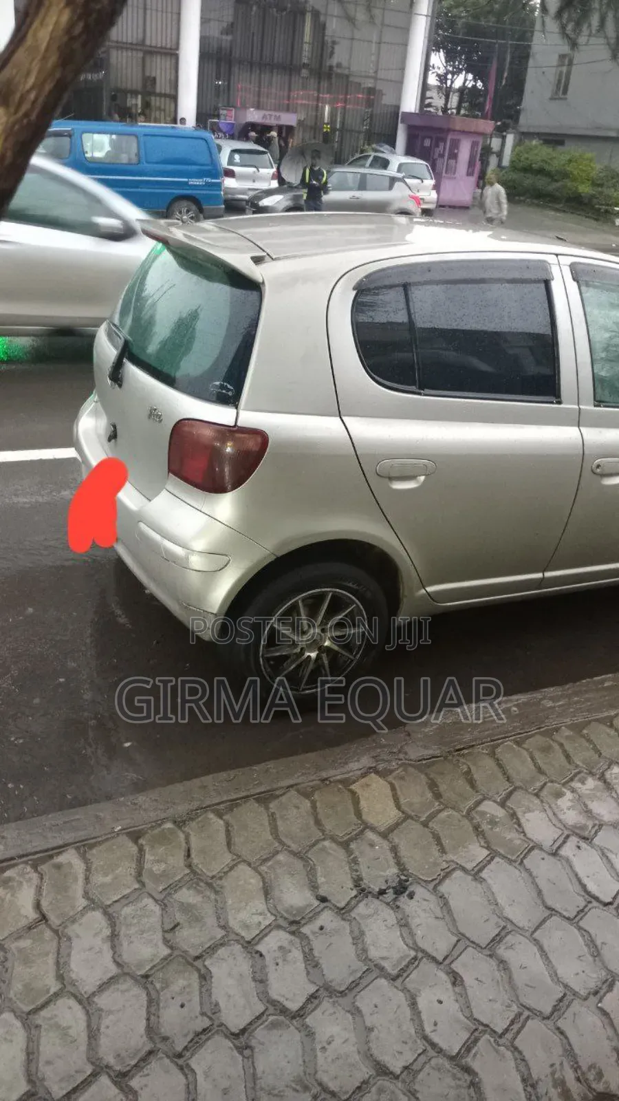 Toyota Vitz 2002 Silver