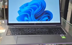 New Laptop HP ZBook Firefly 15 G7 16GB Intel Core I7 SSD 1T