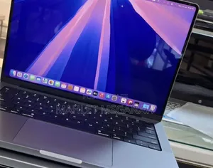 Photo - New Laptop Apple MacBook Pro 16GB Apple M1 Pro SSD 1T