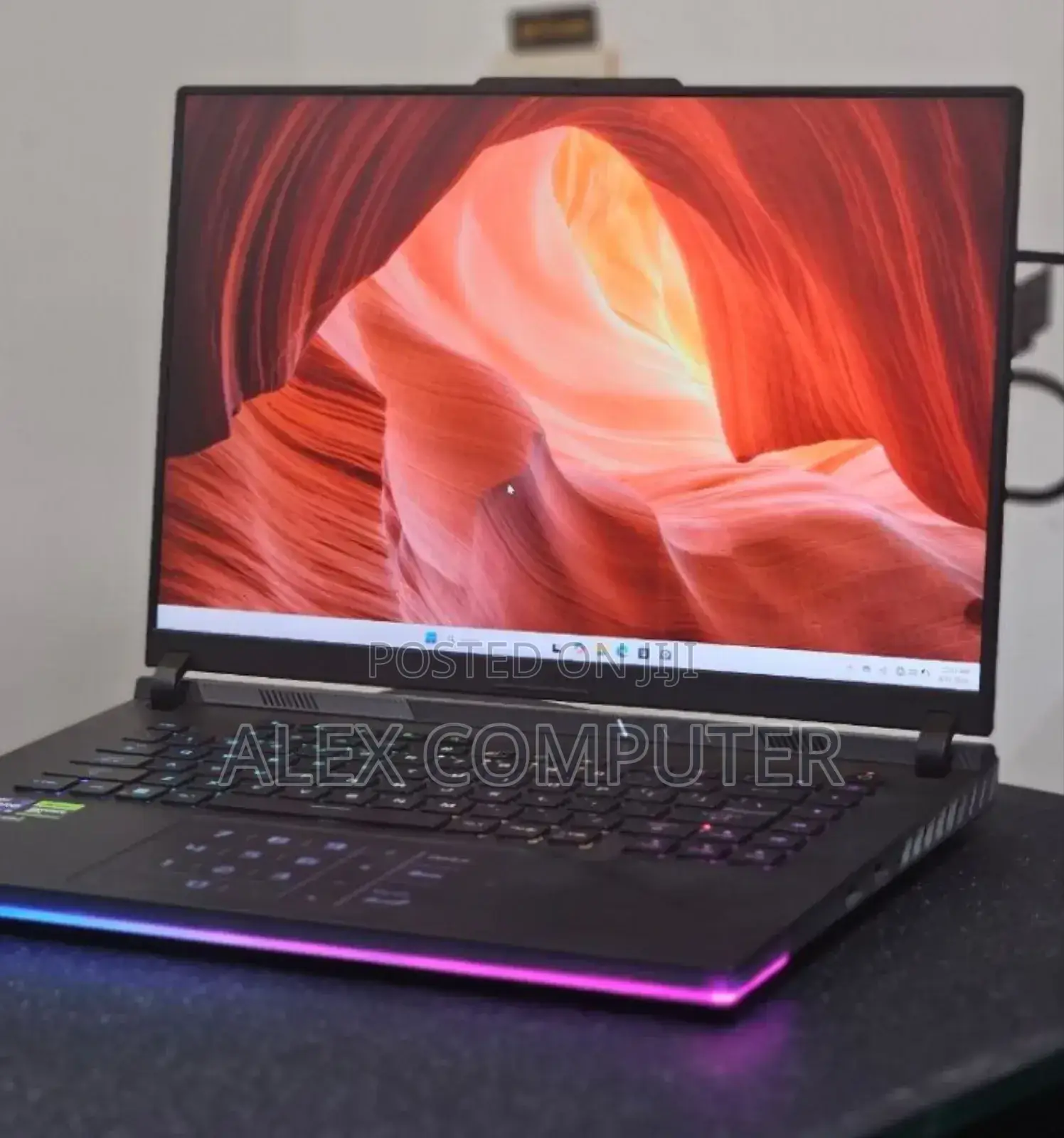 New Laptop Asus ROG Strix G16 G614 32GB Intel Core I9 SSD 1T