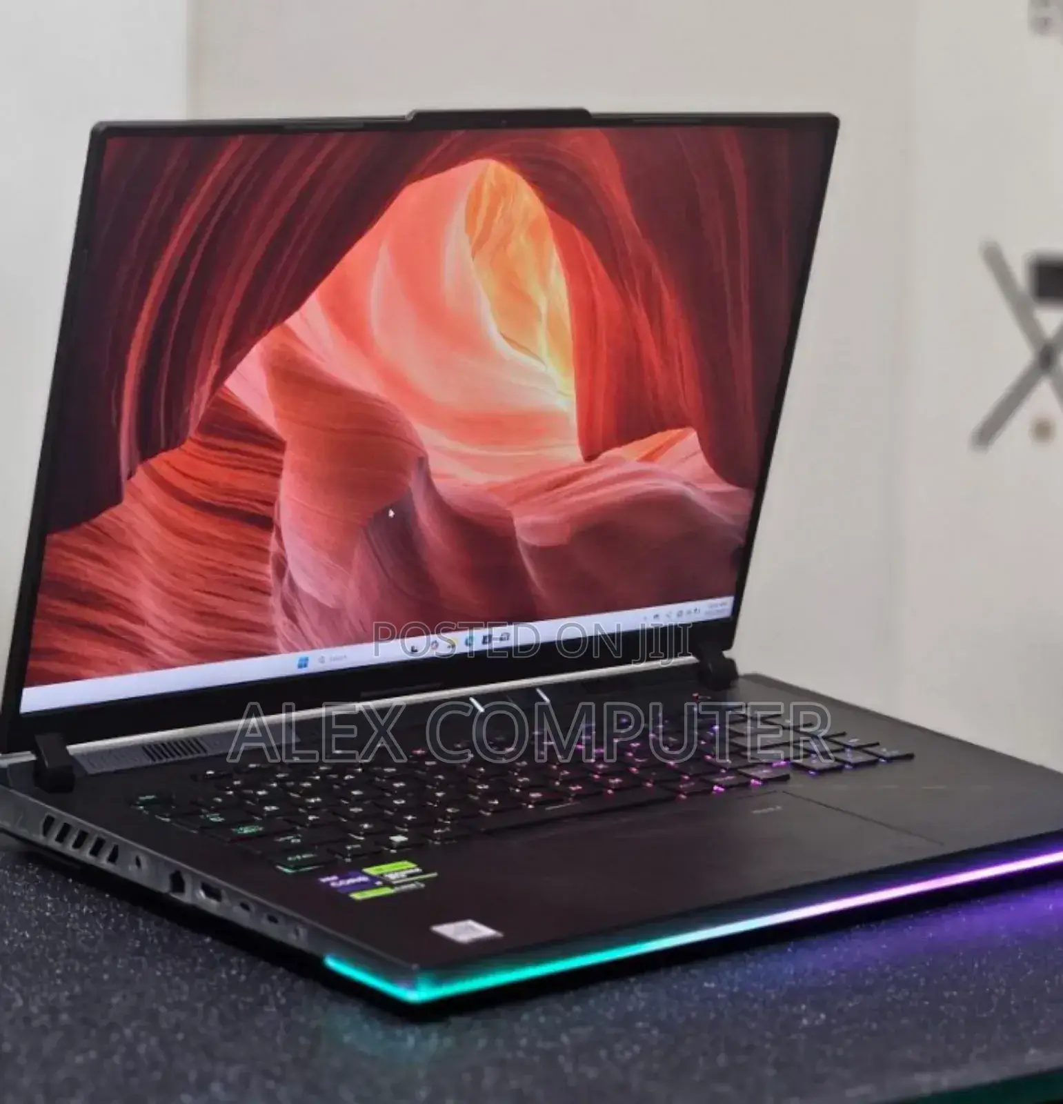 New Laptop Asus ROG Strix G16 G614 32GB Intel Core I9 SSD 1T