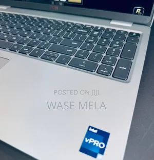 New Laptop Dell Precision 15 7520 32GB Intel Core I7 SSD 1T