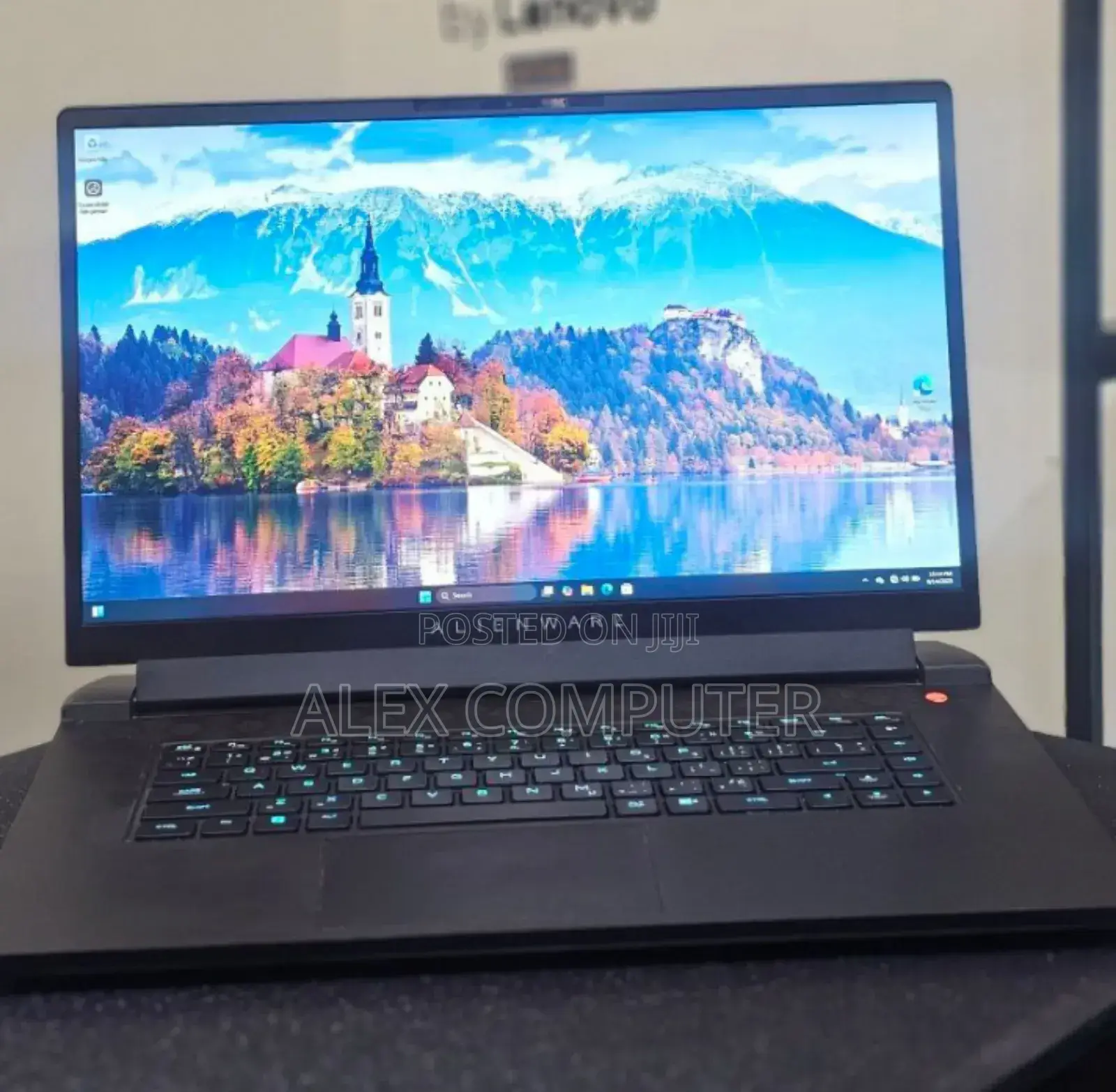 New Laptop Alienware M17x R2 16GB AMD Ryzen 7 SSD 1T
