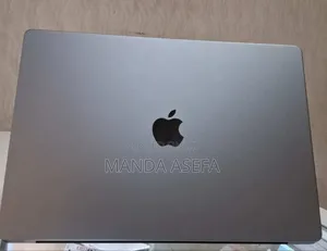 New Laptop Apple MacBook Pro M1 32GB Apple M1 SSD 1T