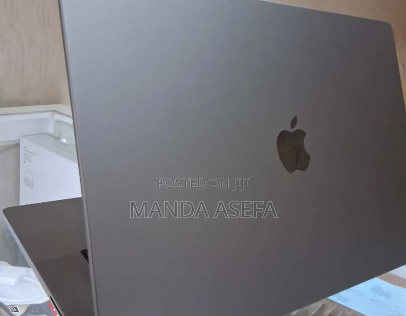 New Laptop Apple MacBook Pro M1 32GB Apple M1 SSD 1T