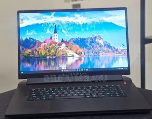 New Laptop Alienware M17x R2 16GB AMD Ryzen 7 SSD 1T