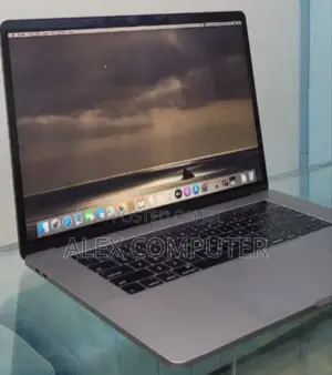 New Laptop Apple MacBook Pro 2019 32GB Intel Core I9 SSD 1T