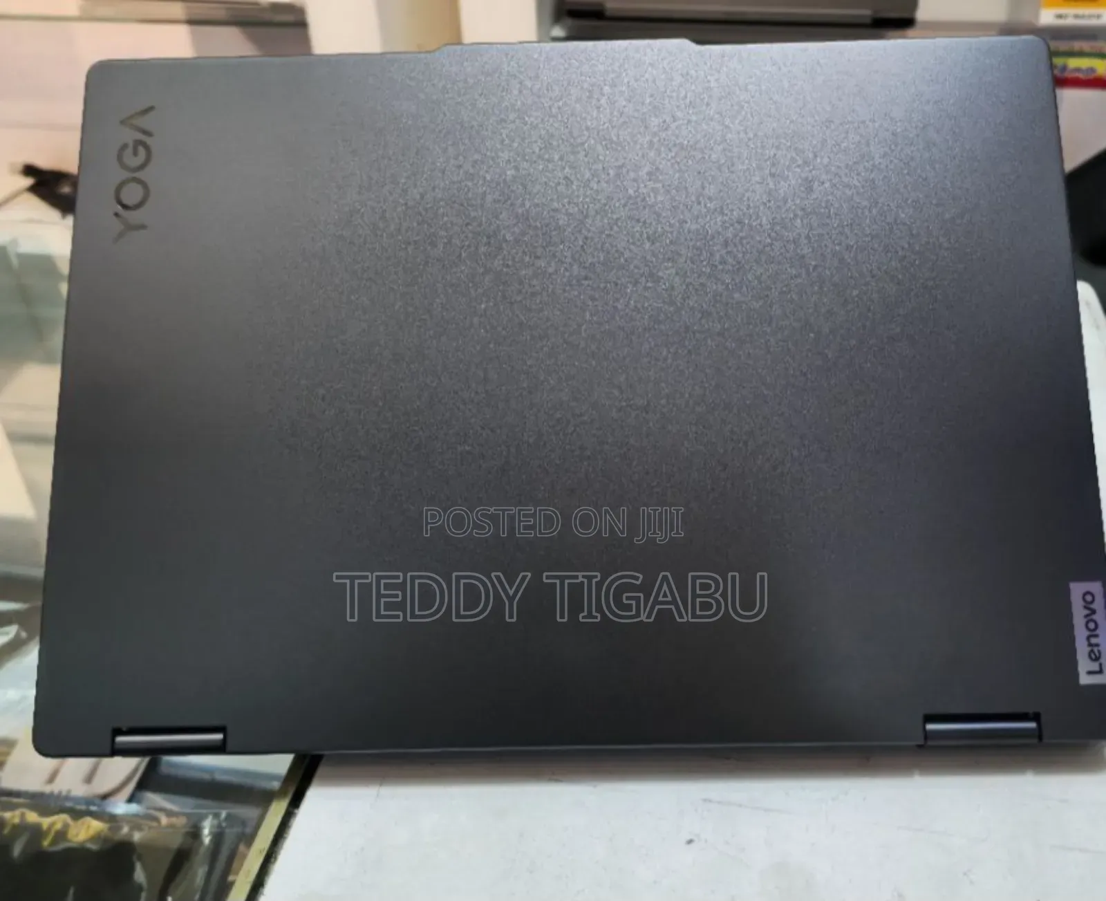 New Laptop Lenovo Yoga 7i 16GB Intel Core Ultra 7 SSD 512GB