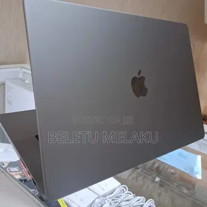 New Laptop Apple MacBook Pro M1 32GB Apple M1 SSD 1T