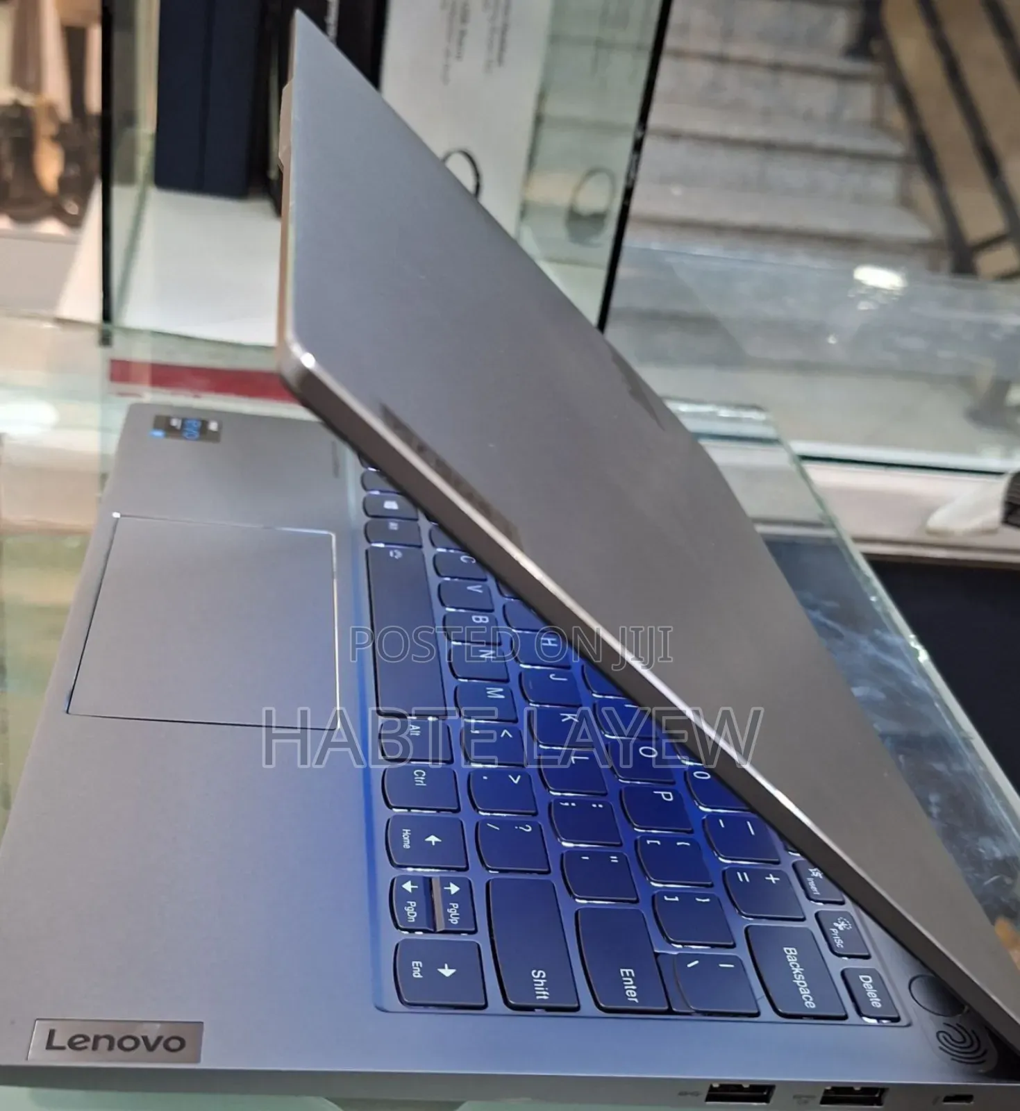 New Laptop Lenovo ThinkBook 13 16GB Intel Core I7 SSD 512GB