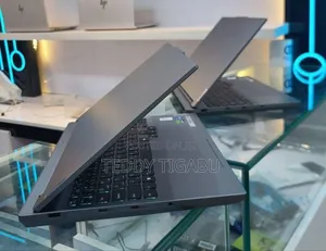 New Laptop Lenovo Legion 5 16GB Intel Core I7 SSD 1T