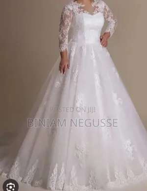 Photo - Wedding Dress