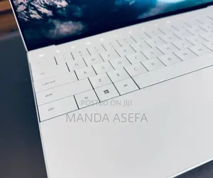 New Laptop Dell XPS 13 16GB Intel Core I7 SSD 512GB