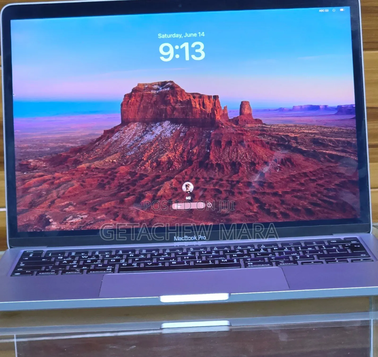 New Laptop Apple MacBook Pro M1 8GB Intel Core I9 SSD 256GB