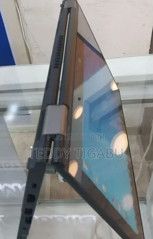 New Laptop Lenovo 8GB Intel Core I5 SSD 256GB