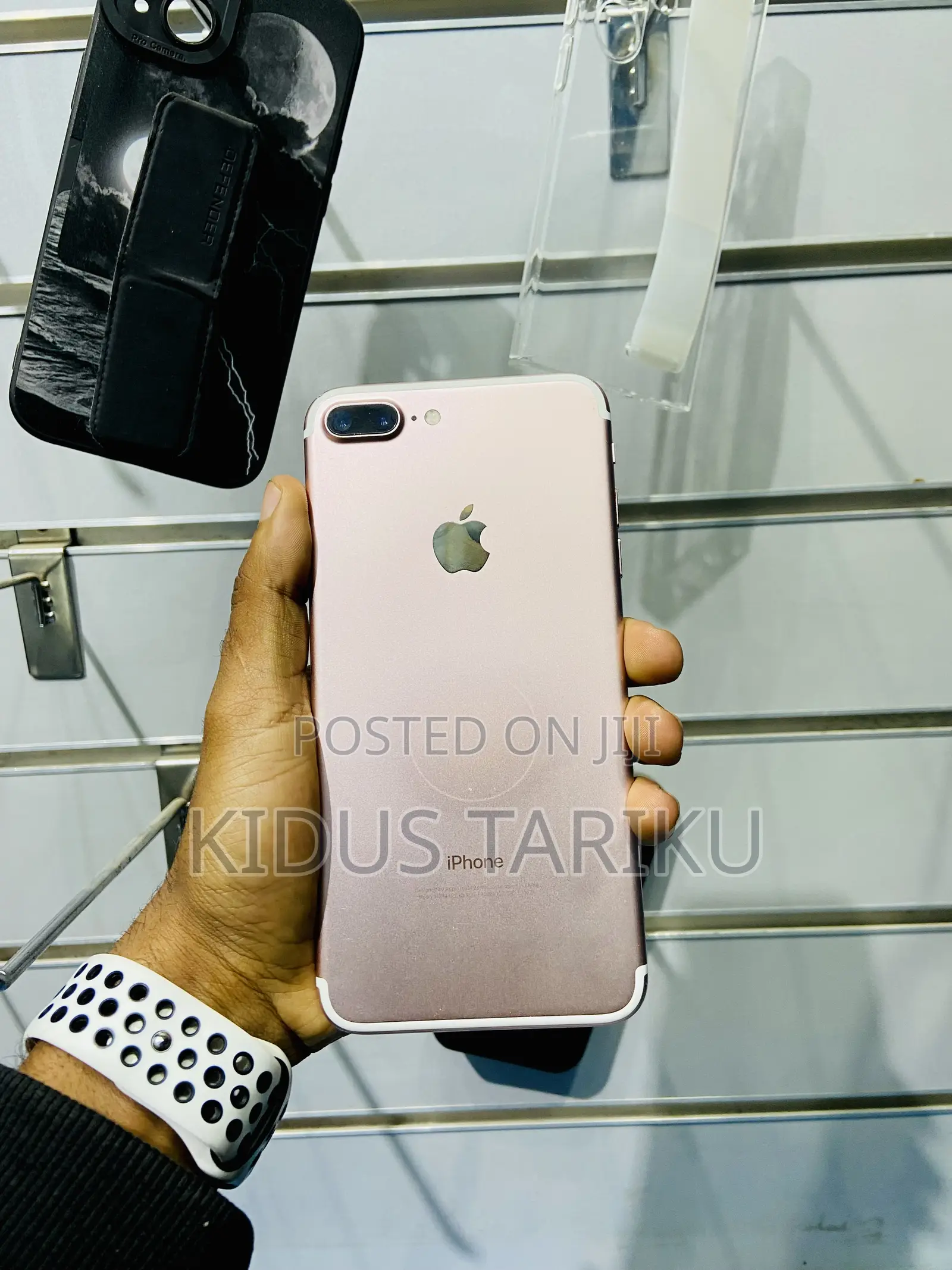 Apple iPhone 7 Plus 128 GB Gold