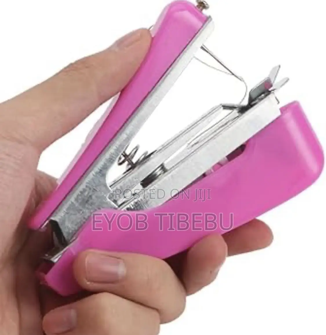 Mini የልብስ መስፊያ