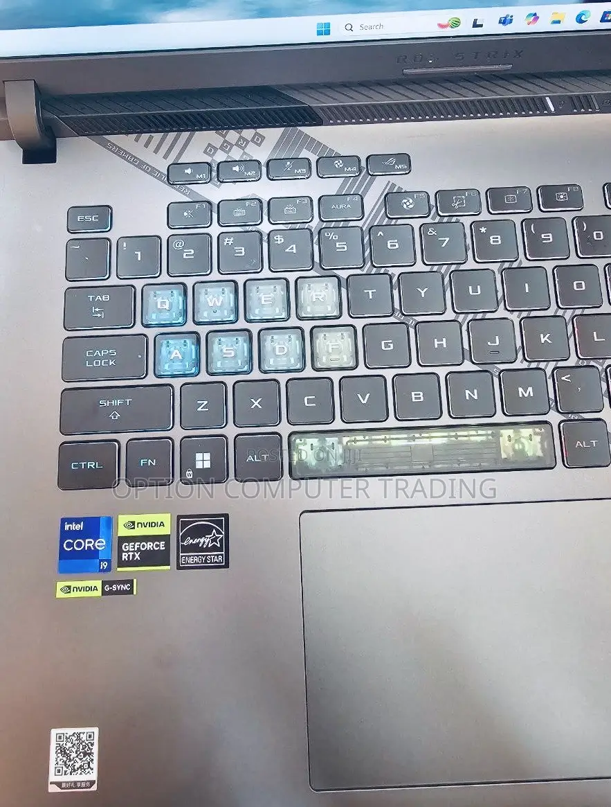 New Laptop Asus ROG Strix G15 16GB Intel Core I9 SSD 1T