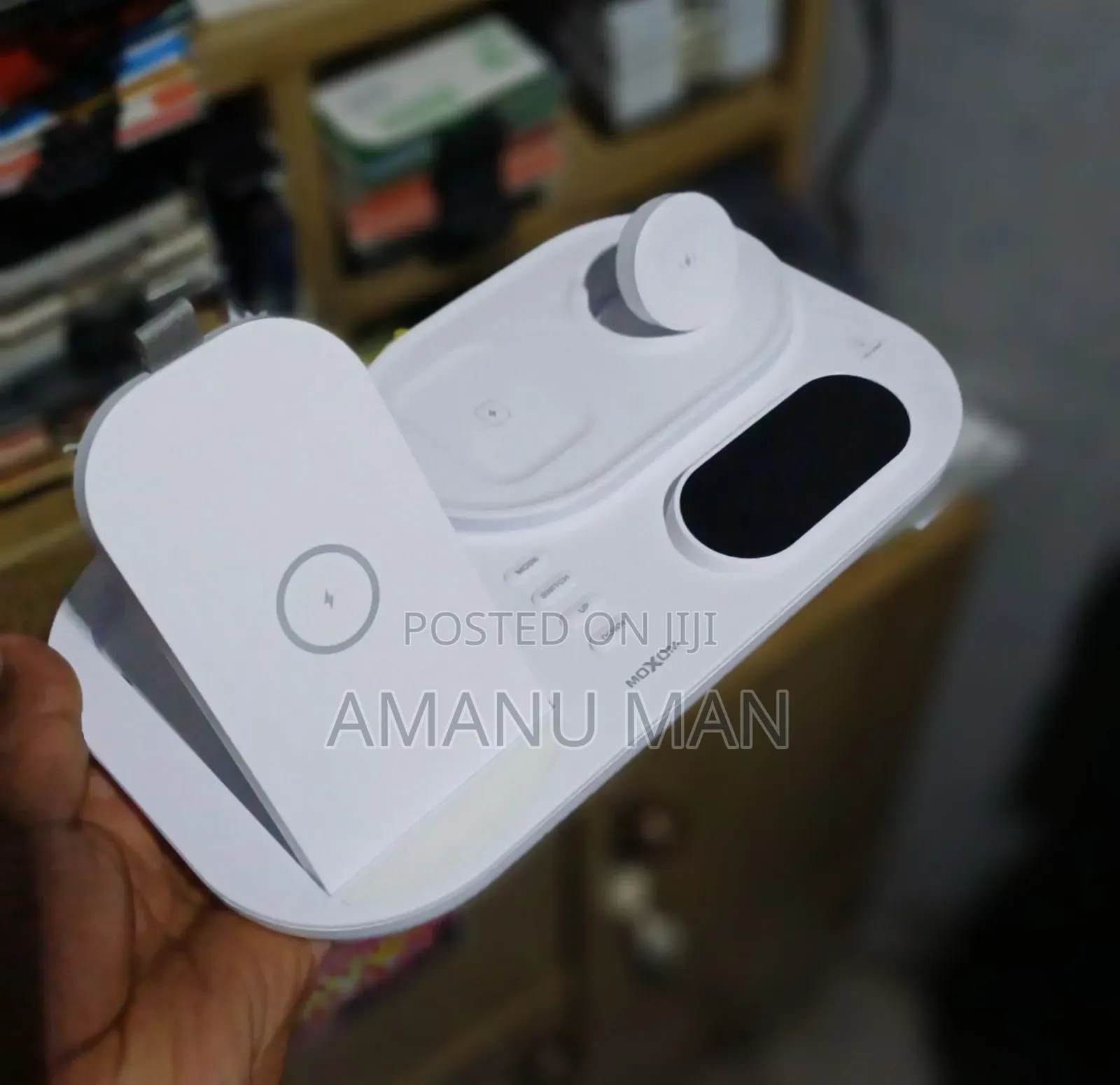 4 in 1 Charging Station