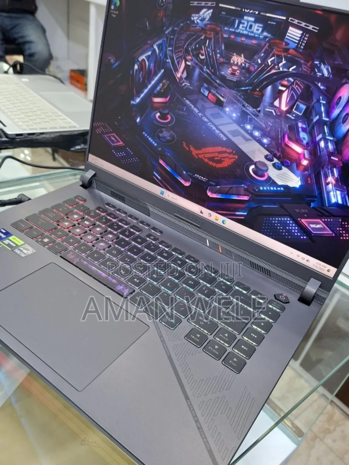 New Laptop Asus ROG Strix G15 32GB Intel Core I9 SSD 1T