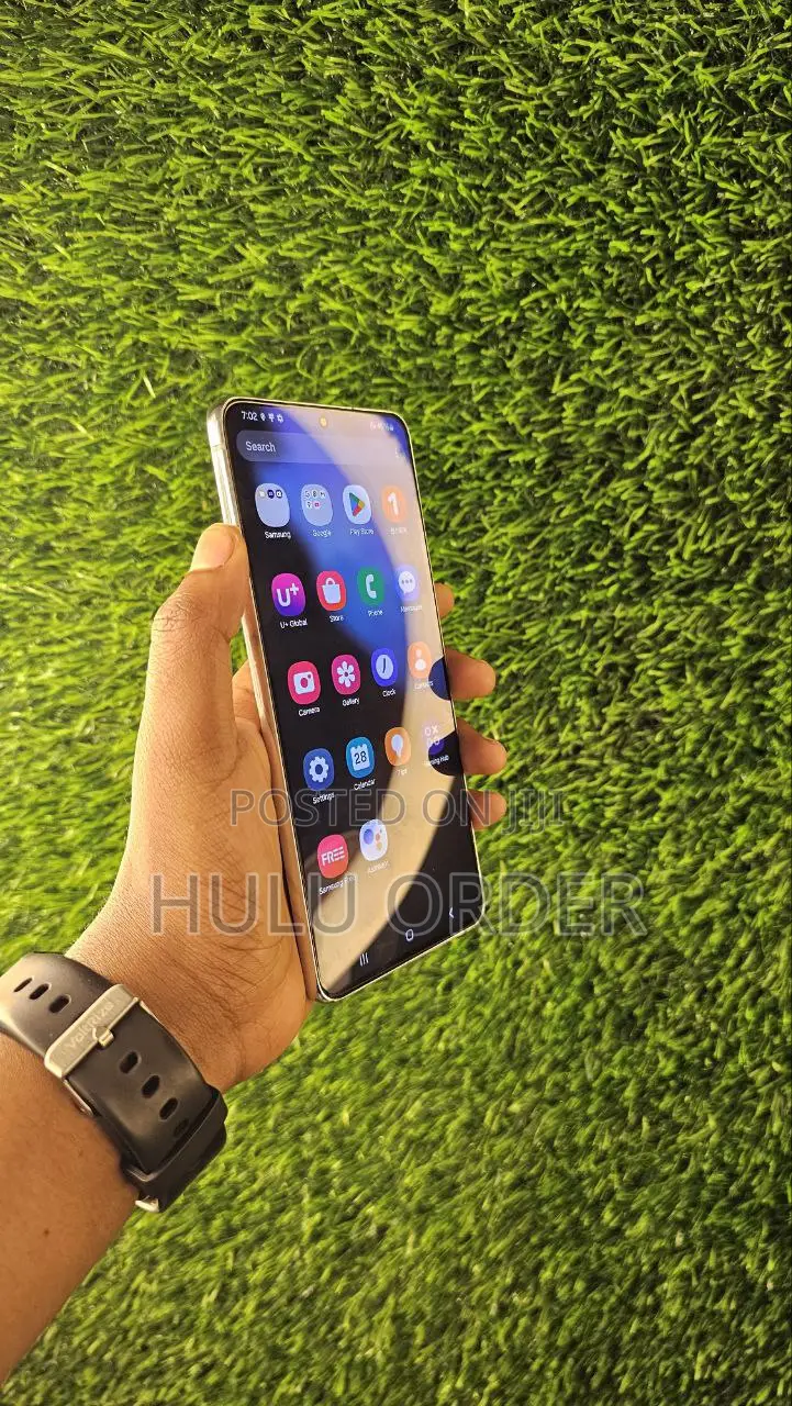 New Samsung Galaxy S21+ 5G 128 GB Silver