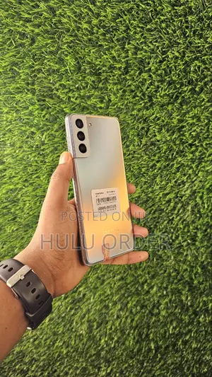 New Samsung Galaxy S21+ 5G 128 GB Silver