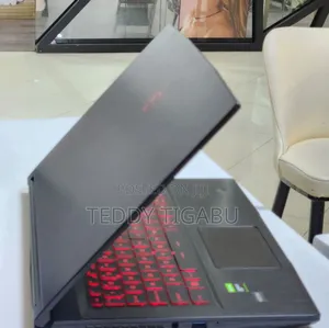 New Laptop MSI GF63 12GB Intel Core I5 SSD 512GB