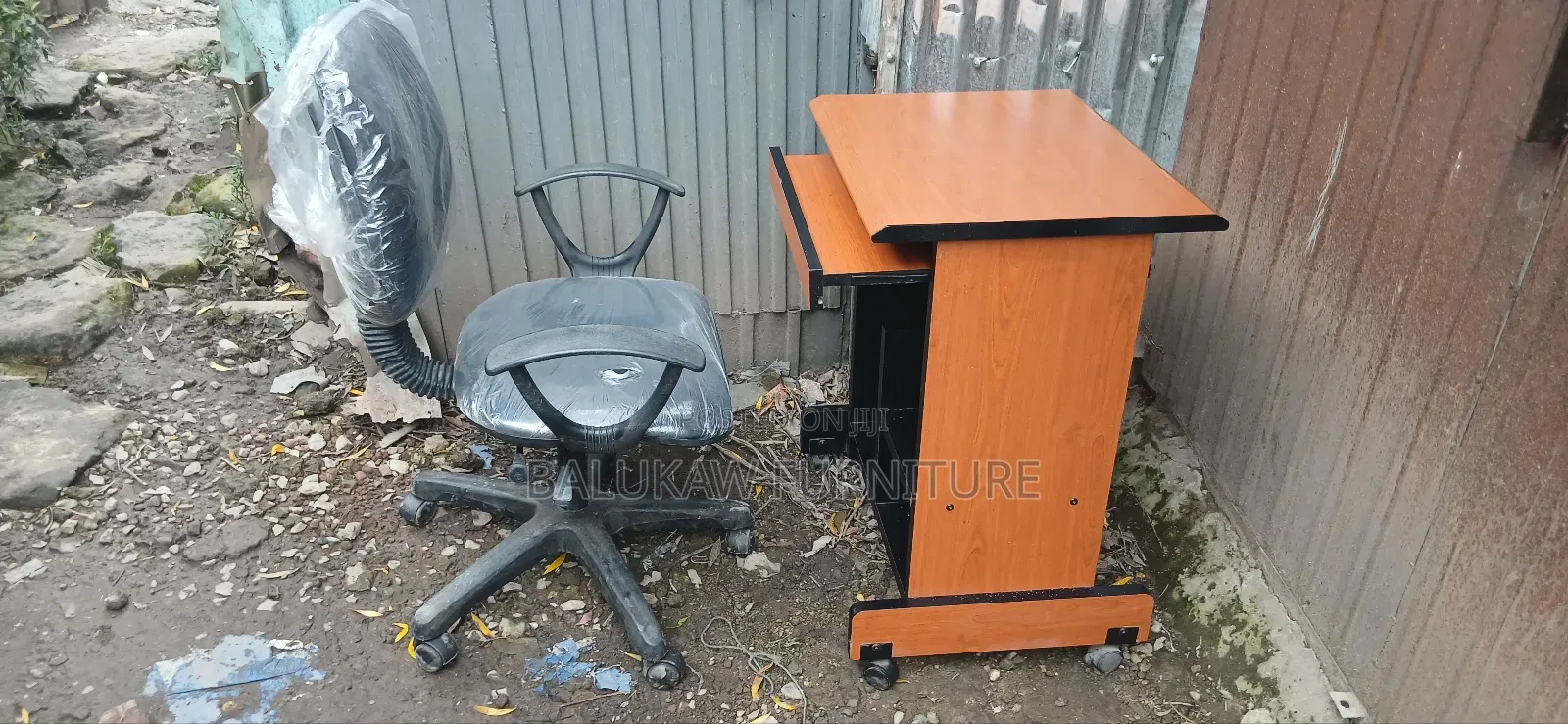 Brand New Computer Desk and Chair