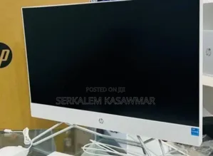 Photo - New HP 200 G4 22 All-in-One 16GB Intel Core I5 SSD 512GB