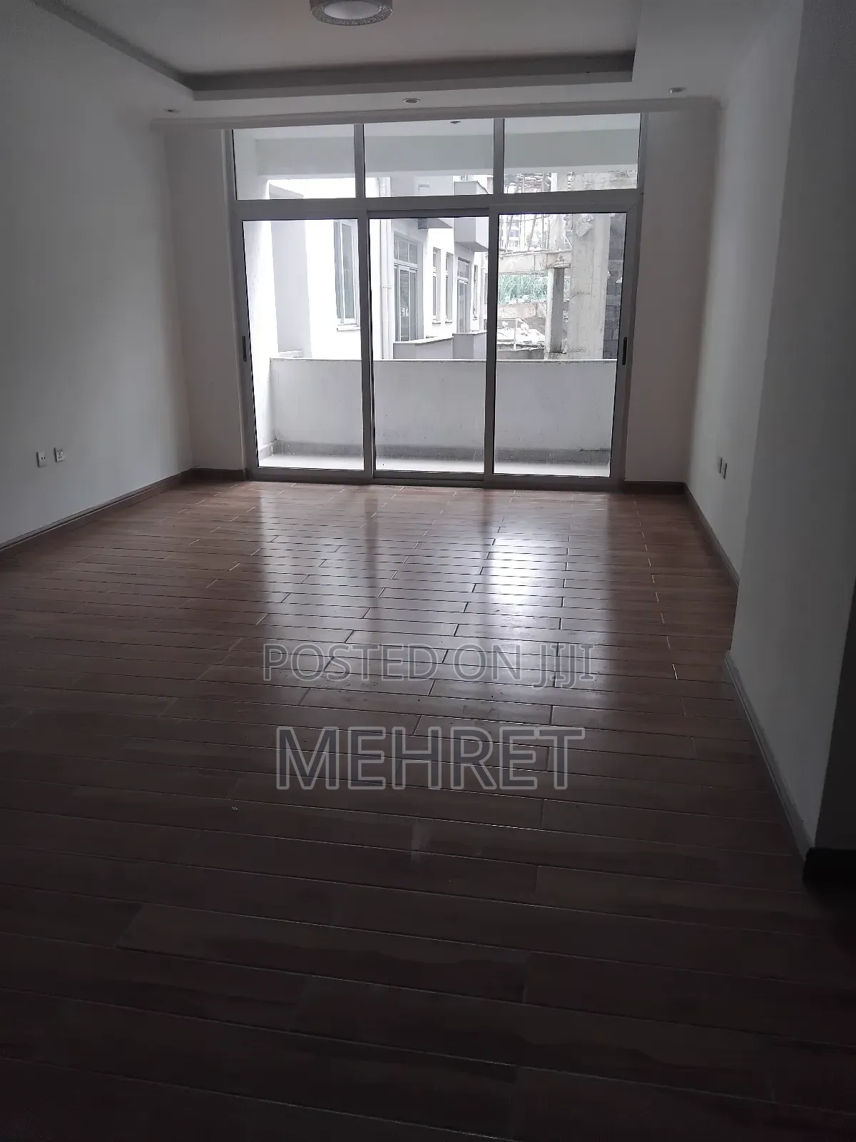 Furnished 2bdrm Apartment in Jambo, Lideta for sale