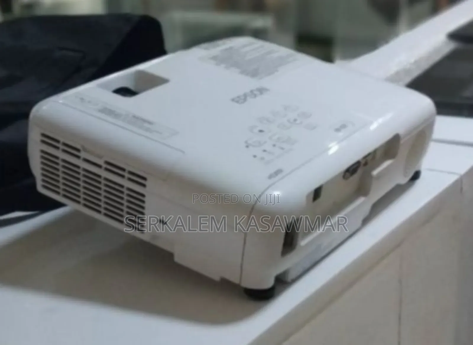 Epson Projector Model Name: Eb-E01 Hardware Interf