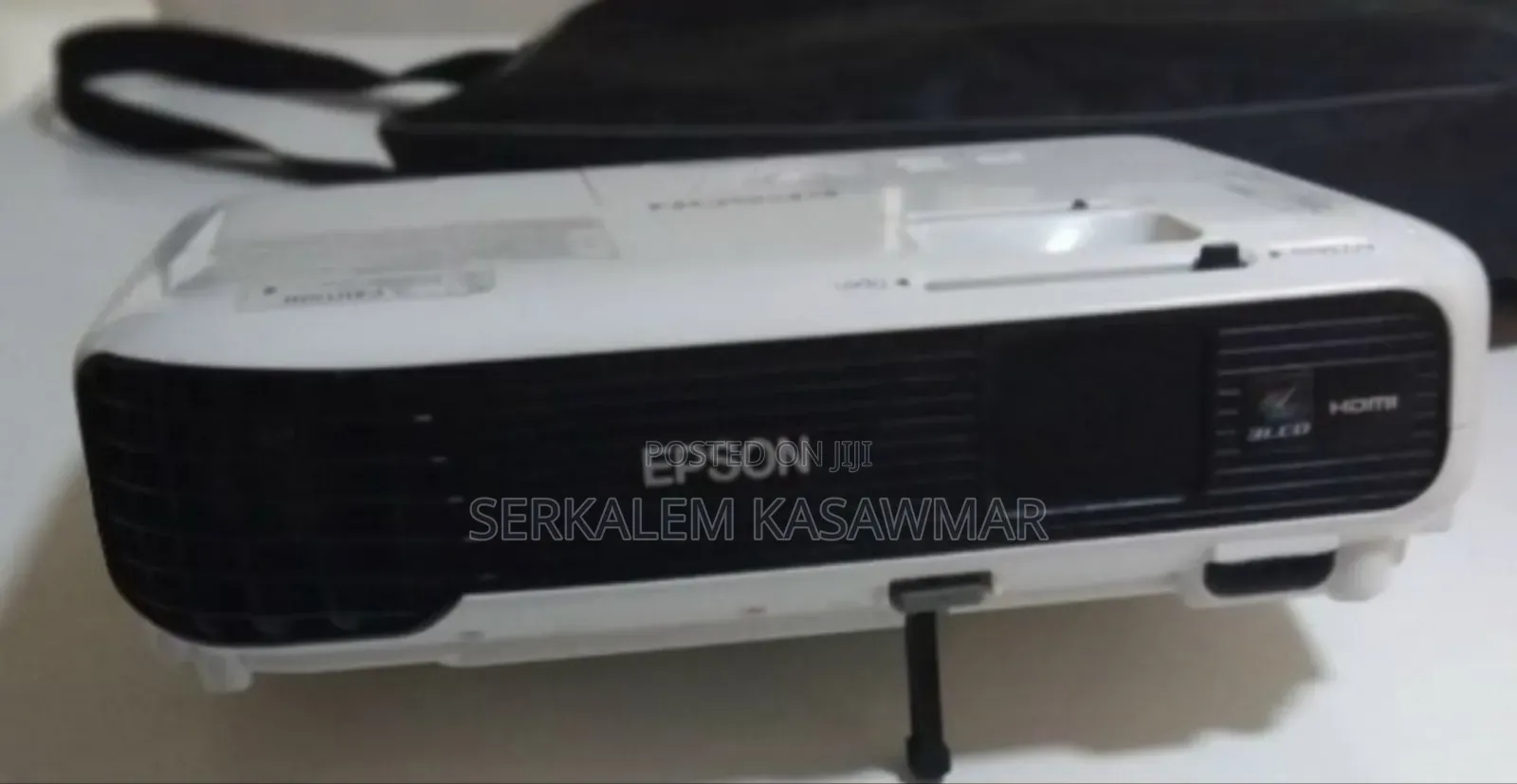 1epson Projector Model Name: Eb-S04 Hardwar
