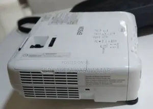 1epson Projector Model Name: Eb-S04 Hardwar