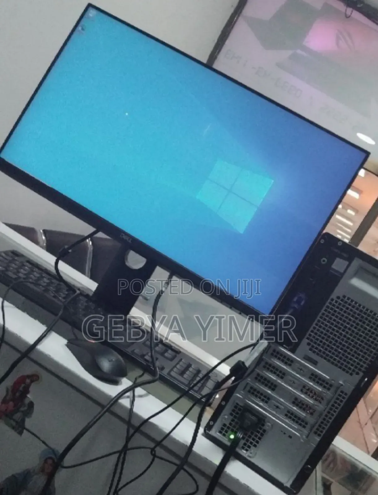 New Laptop Dell Vostro 3750 8GB Intel Core I5 HDD 1T