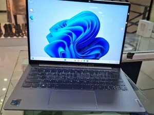Photo - New Laptop Lenovo ThinkBook 13 16GB Intel Core I7 SSD 512GB