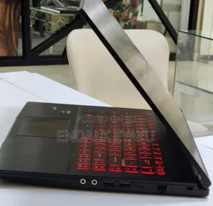 New Laptop MSI GF63 12GB Intel Core I5 SSD 512GB