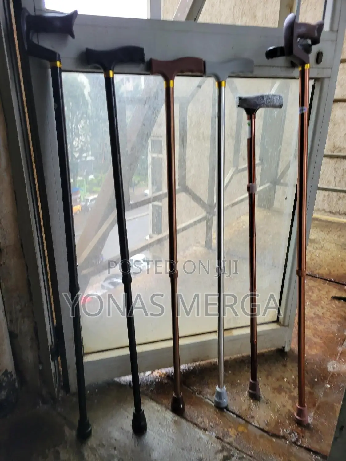 Walking Stick首ten Level Adjustment:Easily Adjust