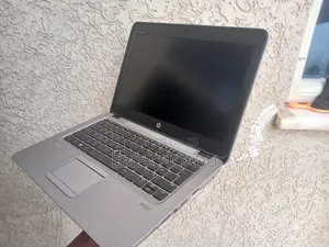 Laptop HP EliteBook 820 G3 8GB Intel Core I5 HDD 1T